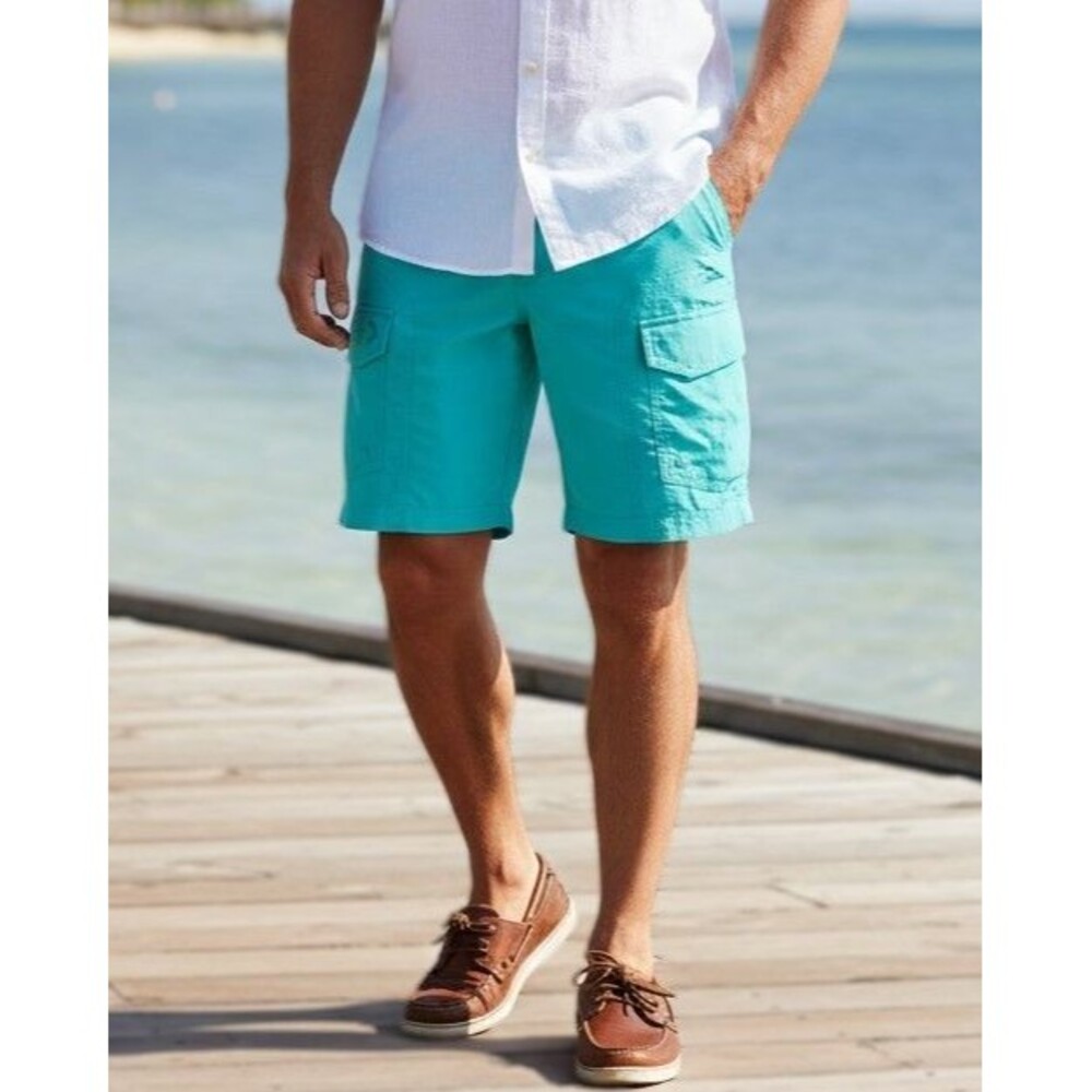 NWT Reel Legends Men’s Fishing Cargo Shorts Size 32 Mint Green Quick Dry